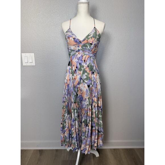 New ASTR the Label Blythe Floral Plisse Midi Dress Coral Multi Size M Pleated - Picture 3 of 6